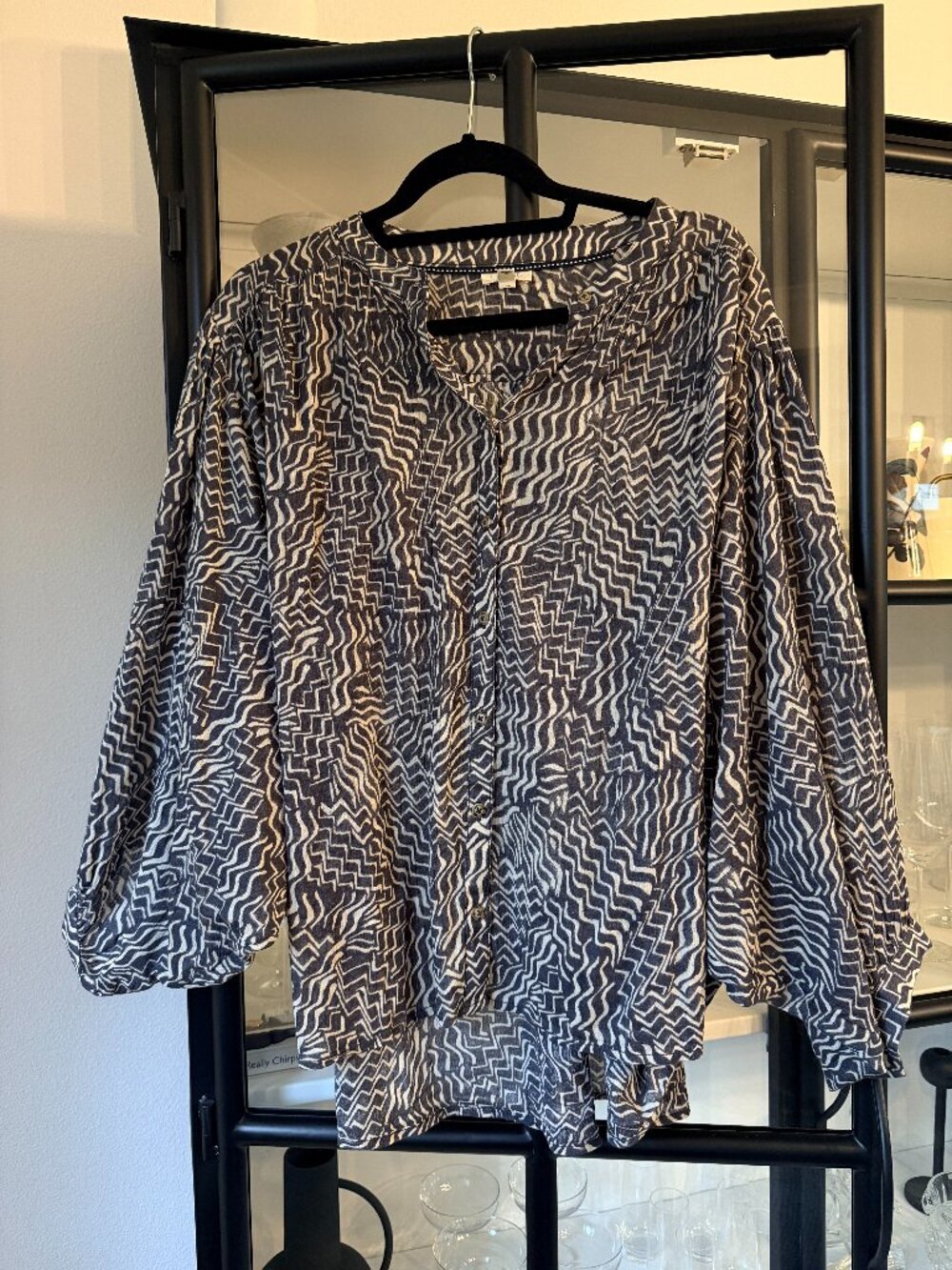 Pilcro Anthropologie Sidney Batwing Blouse Grey Cream Geometric Size L Large